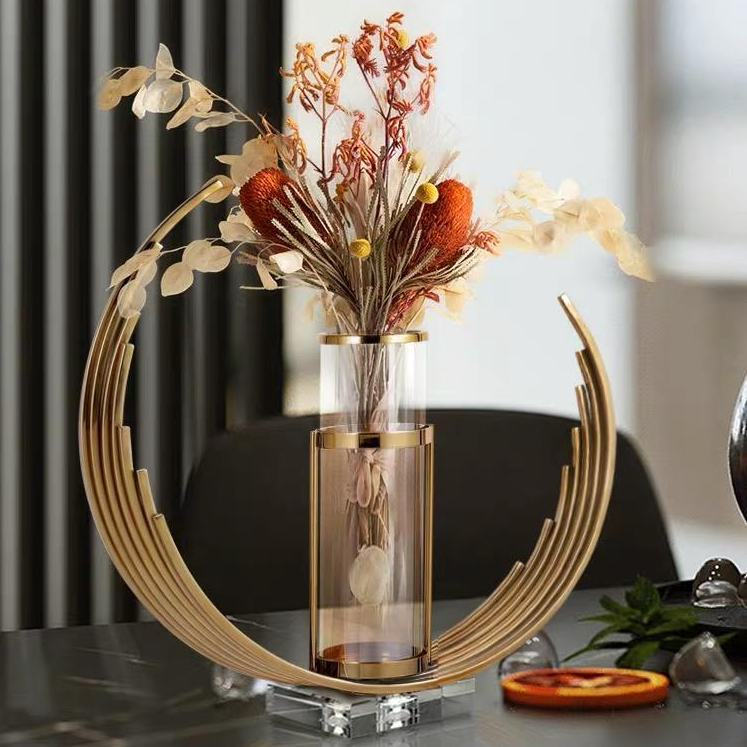 table Decor vase gold