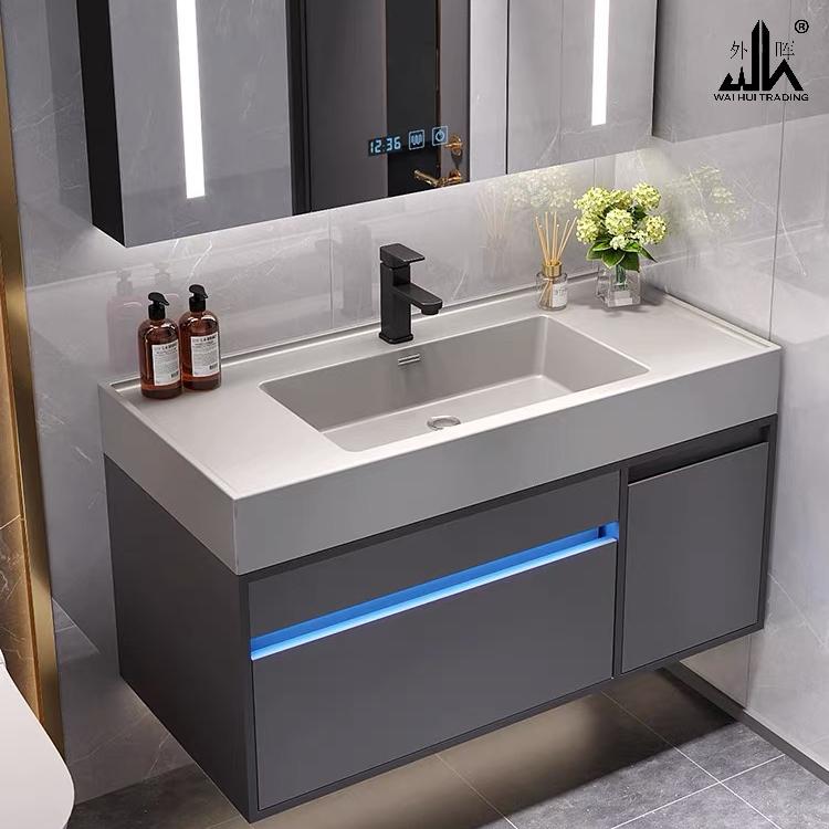 Luxury basin bathroom cabinet combined with modern simple solid wood.