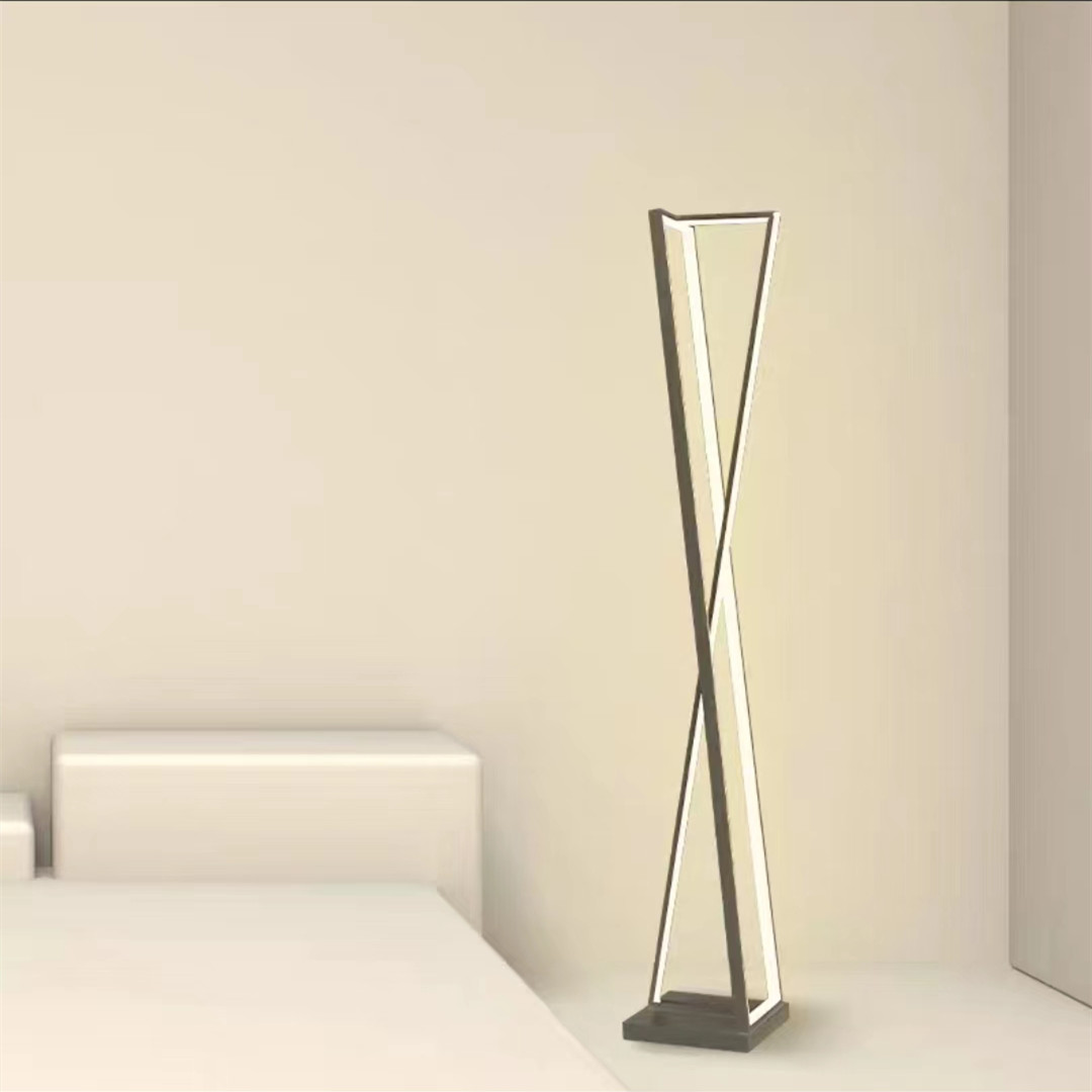 Nordic art and fashion floor lamp