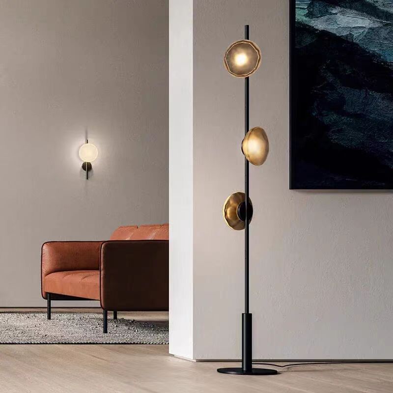 Light luxury and minimalist modern glass floor lamp